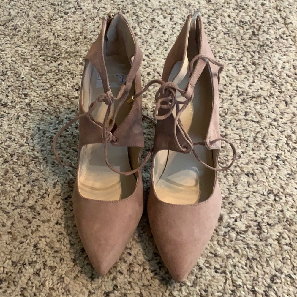 MAUVE LACE UP HEELS